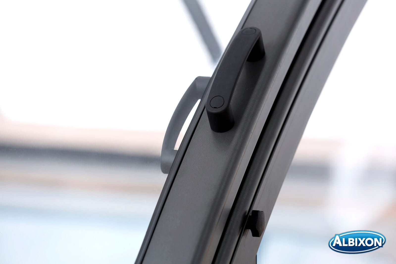 pool-enclosure-australia-wollongong-kbl-pool covers - sydney-profiles -aluminium18